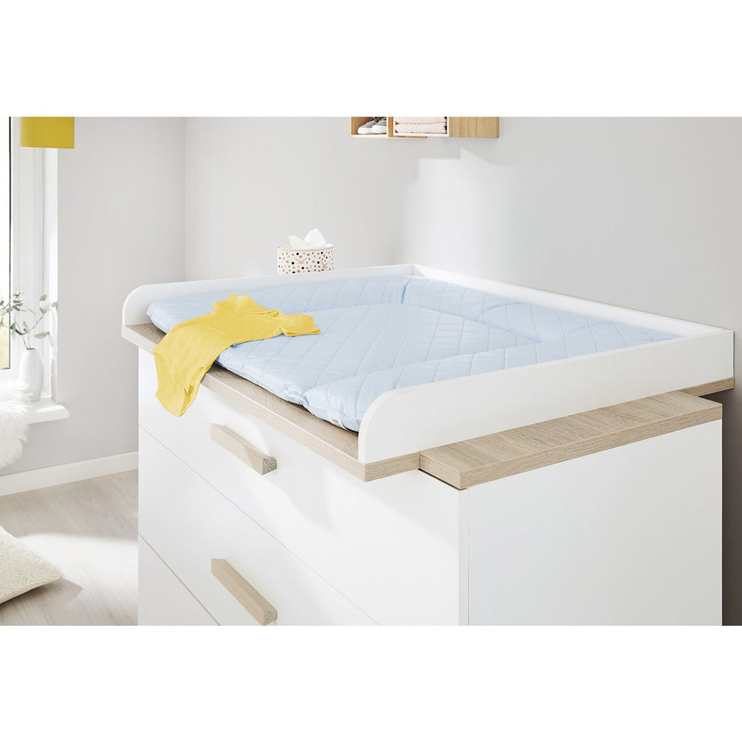 Startset 'Lumi' extra breed
2 delen: ledikant, extra brede commode